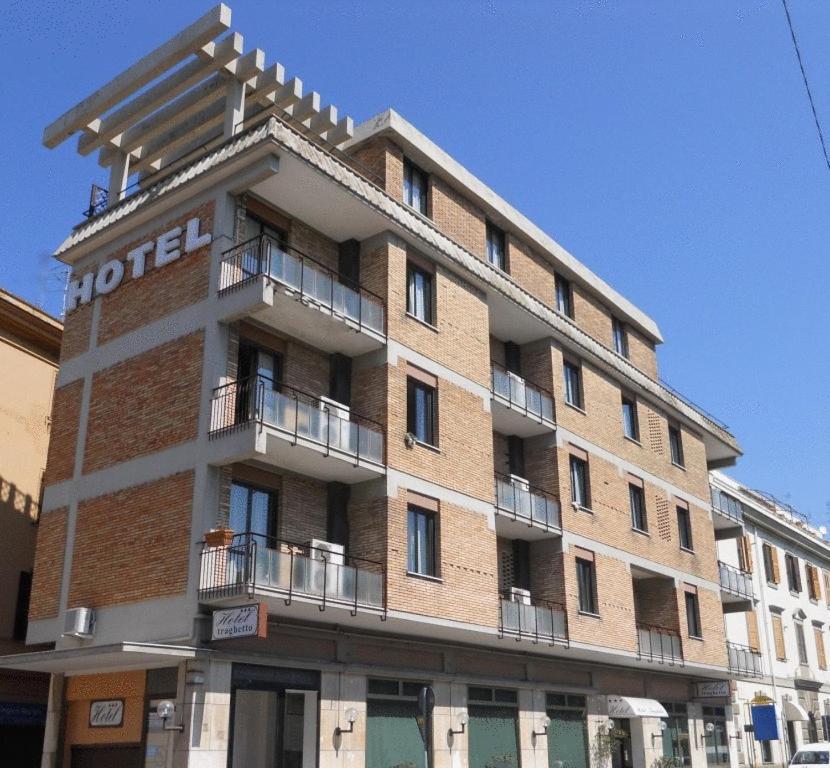 Hotel Traghetto Civitavecchia Eksteriør billede