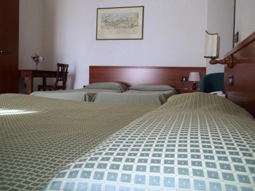 Hotel Traghetto Civitavecchia Eksteriør billede