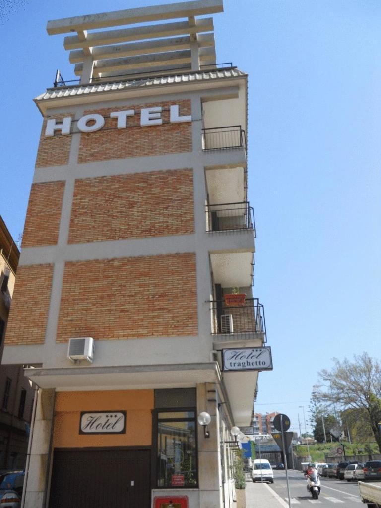 Hotel Traghetto Civitavecchia Eksteriør billede